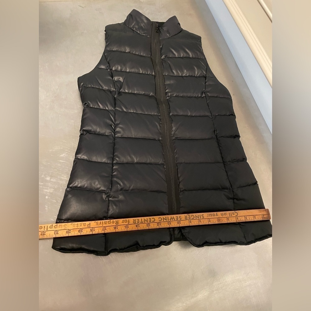 Roots - down filled long vest - Picture 6 of 11